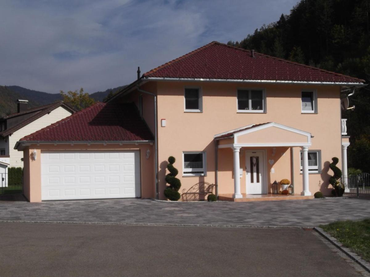 Toscana-Residenz Im Schwarzwald Utzenfeld Exterior photo